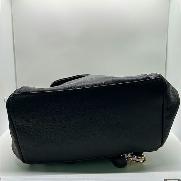 UNICA! Firenze NWT Luxurious Black Leather Backpack Bag ❤️❤️ - Picture 7 of 9